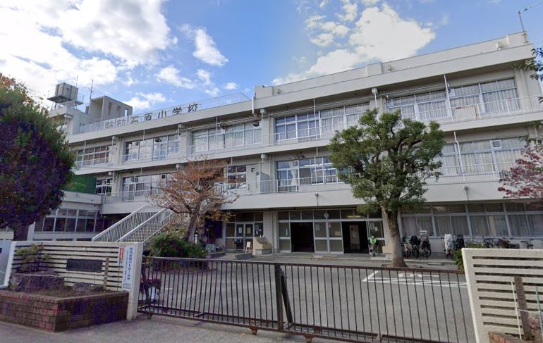 Sunrise 小学校