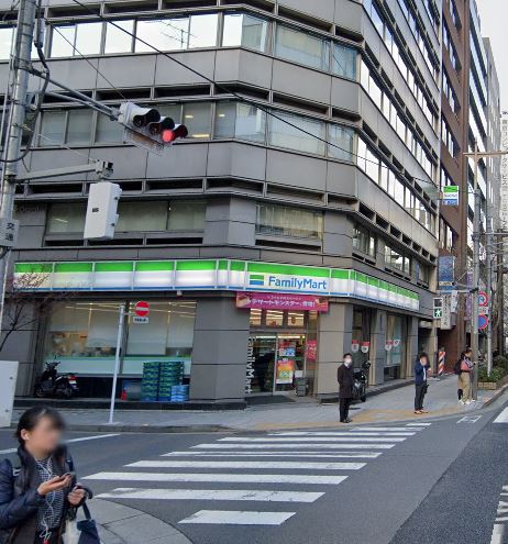 パークホームズ日本橋時の鐘通り コンビニ