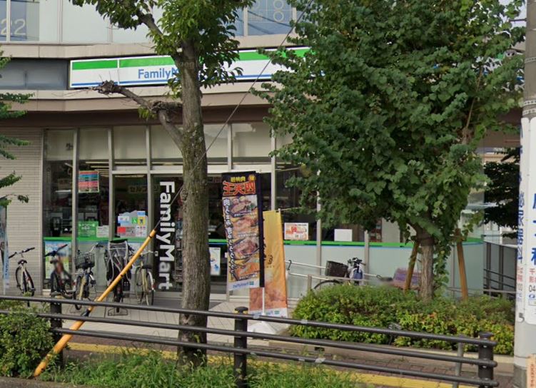 スタイリオ梶が谷 コンビニ