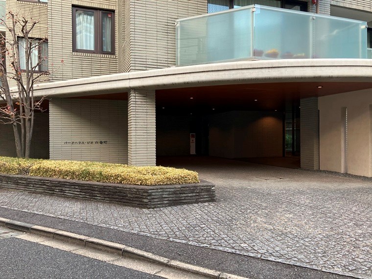 パークハウス・ジオ六番町 エントランス