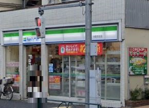 ウェルスクエア中野坂上Ⅱ コンビニ