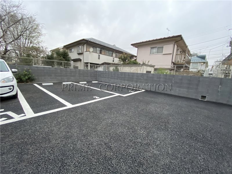 コンフォリア桜上水 駐車場