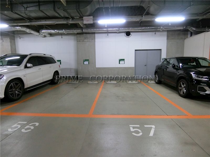 二番町パークフォレスト 駐車場