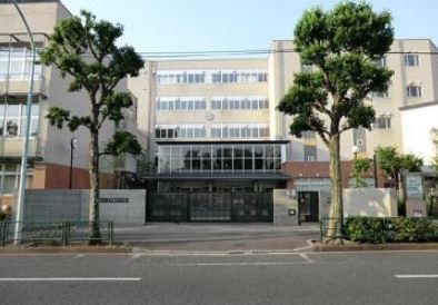 コンフォリア西早稲田 中学校
