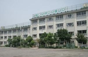 佐藤タウンハウス 小学校