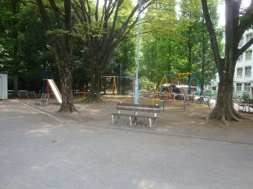 アビティ砧 公園