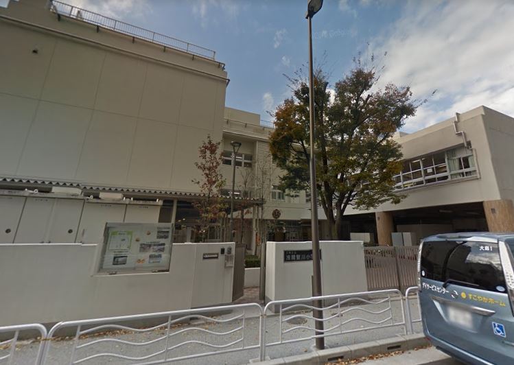 東京都江東区亀戸９丁目 小学校