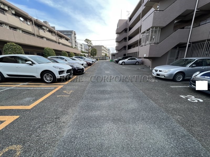 アミ浜田山 駐車場
