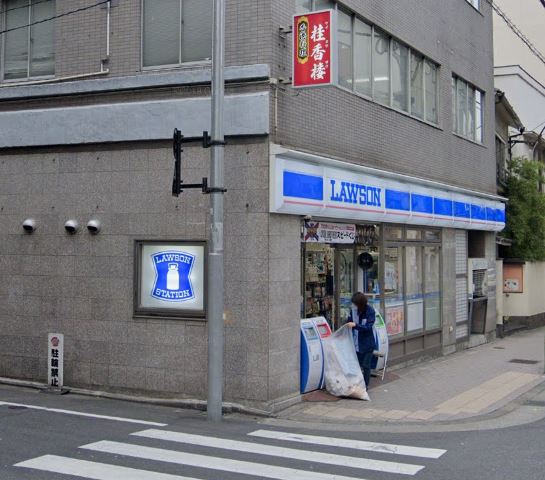 半蔵門レジデンス コンビニ