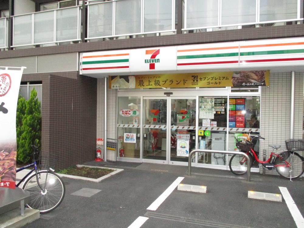 ザ・パークハウス東品川 コンビニ