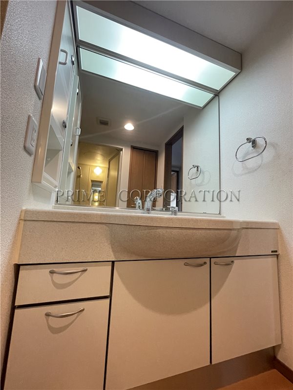アソシエール溝の口 洗面所