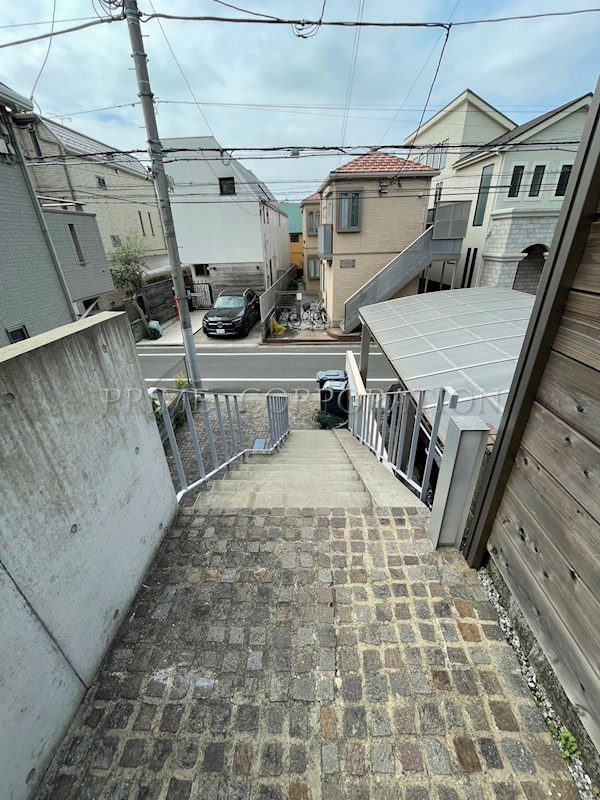 柿の木坂マンション エントランス