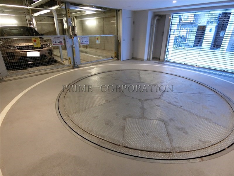 ミレアコート銀座プレミア 駐車場