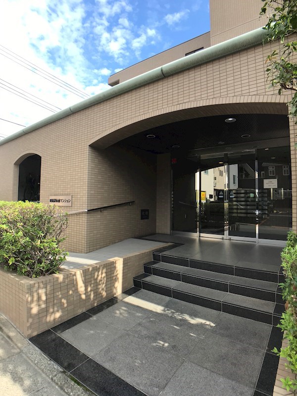 田園調布南マンション エントランス