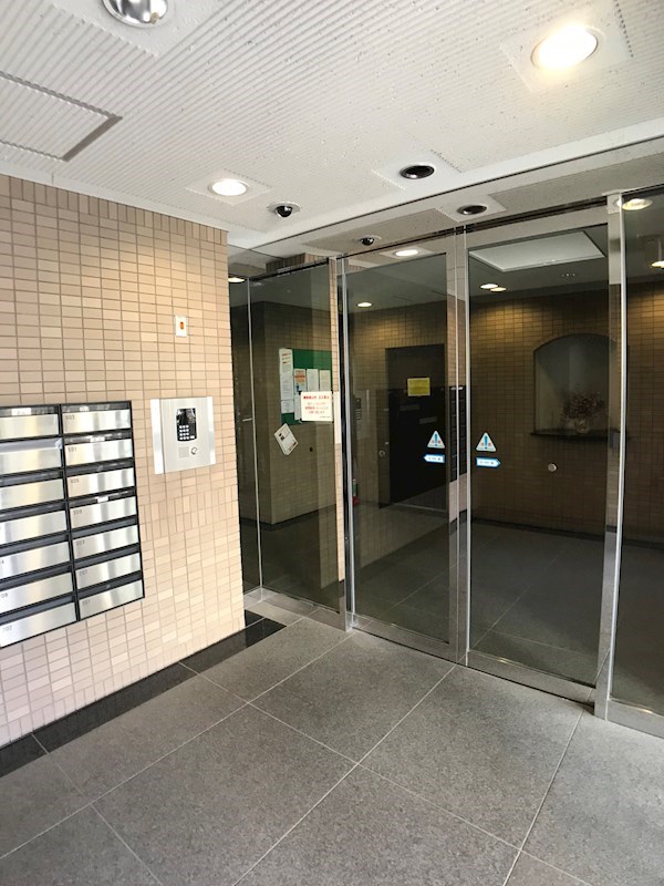 田園調布南マンション エントランス