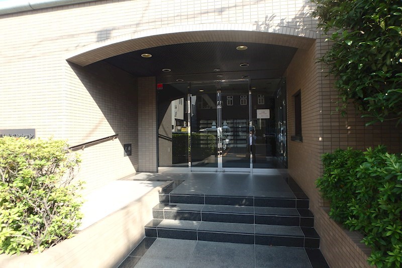 田園調布南マンション エントランス