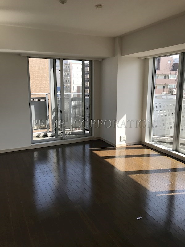 トレステージ目黒 リビング