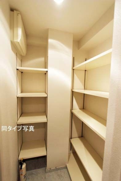 コンフォリア碑文谷  収納