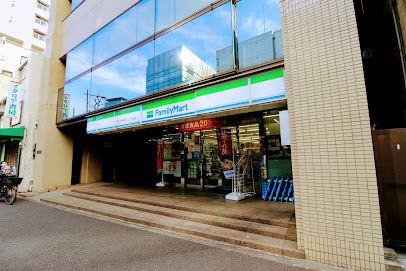 エルヴァージュ神田神保町 コンビニ
