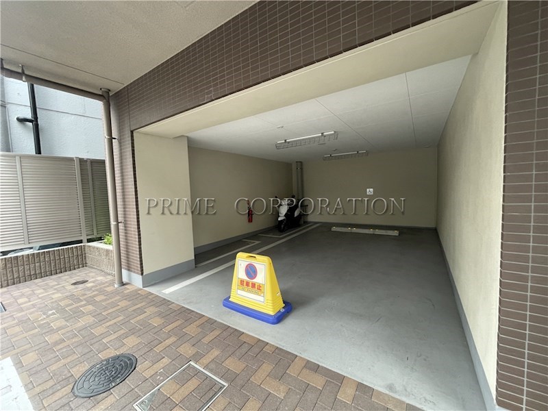 フレンシア文京関口 駐車場