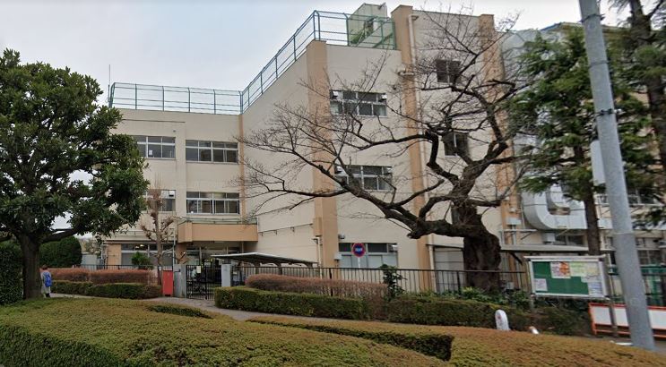 要町ガーデンハイツ 小学校