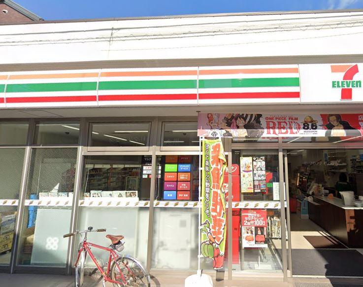 クレール明大前 コンビニ
