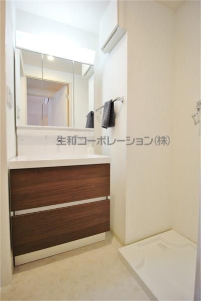 メゾンドフローレ野方 洗面所