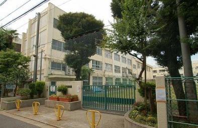 メゾンドフローレ野方 小学校