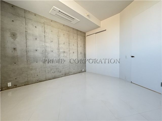 il cielo la foresta  内装