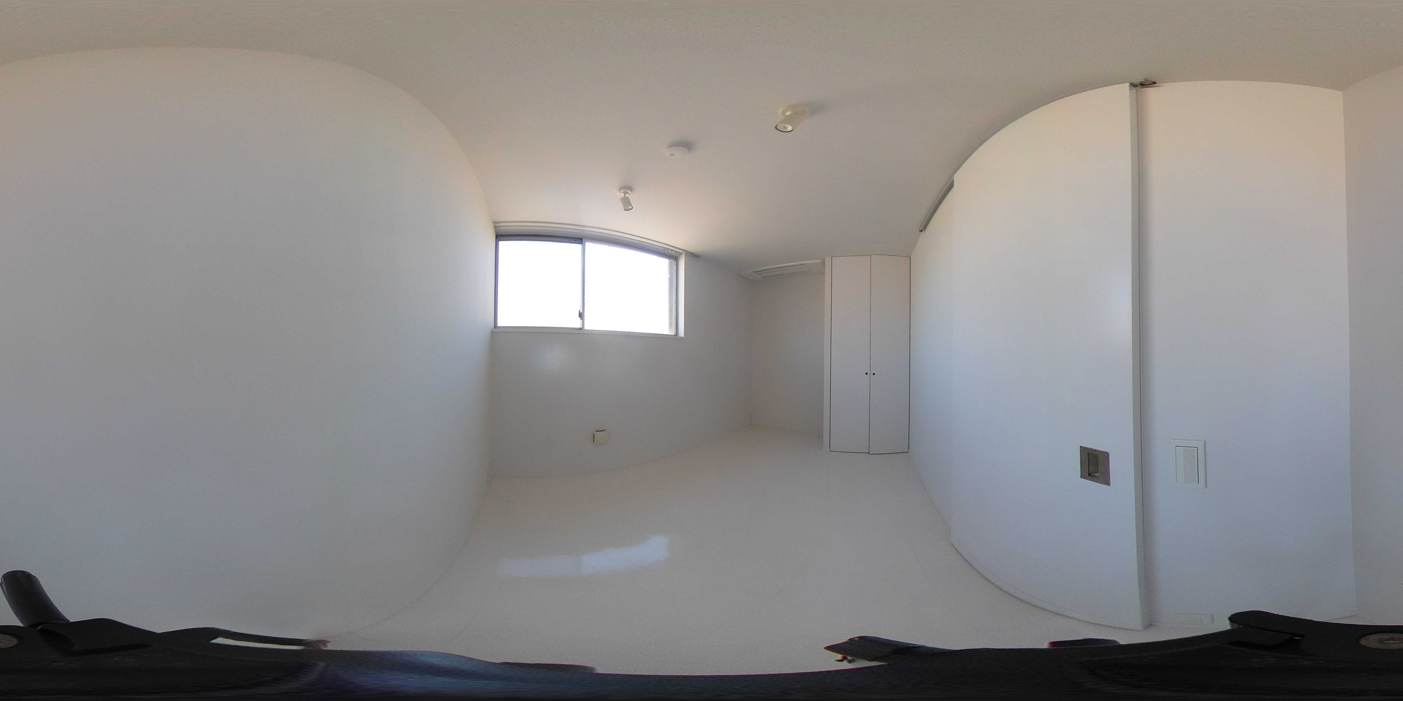 il cielo la foresta  洋室