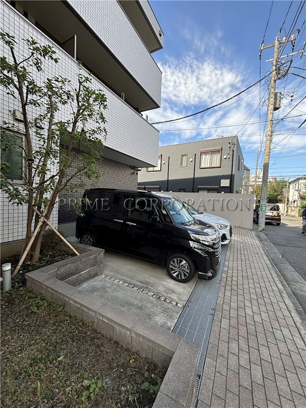 スマート・グラン荻窪 駐車場