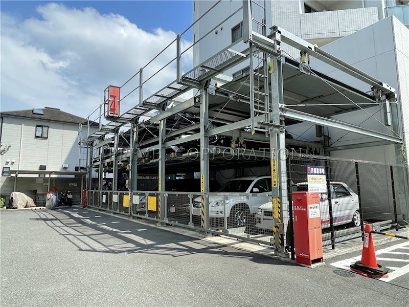 BLESS西巣鴨 駐車場