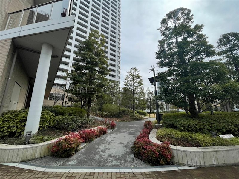 ザ・パークハウス西新宿タワー60 庭