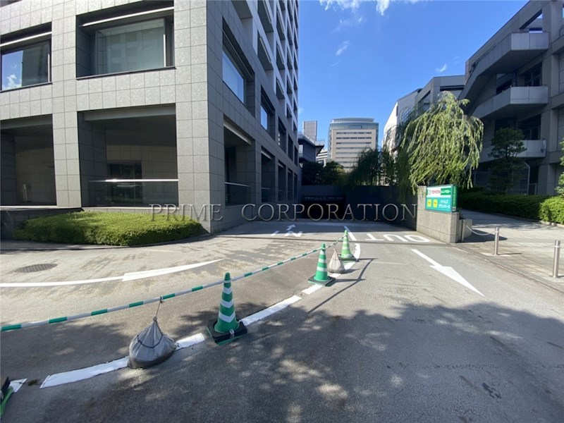 グランパークハイツ 駐車場