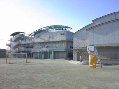 東京都世田谷区桜上水５丁目 小学校