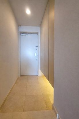 グランエスタ 玄関