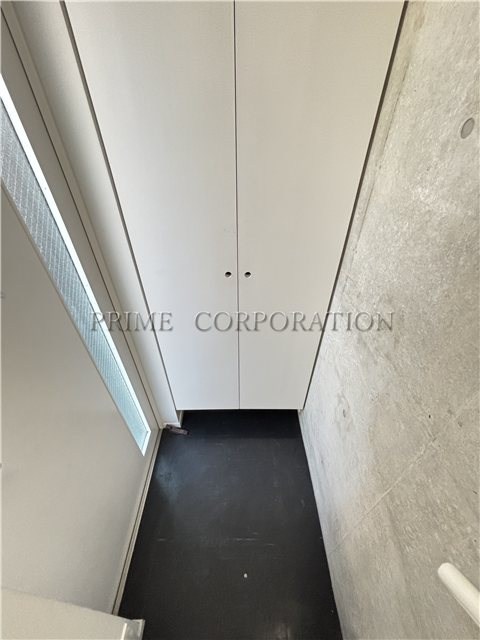 il cielo la foresta  玄関