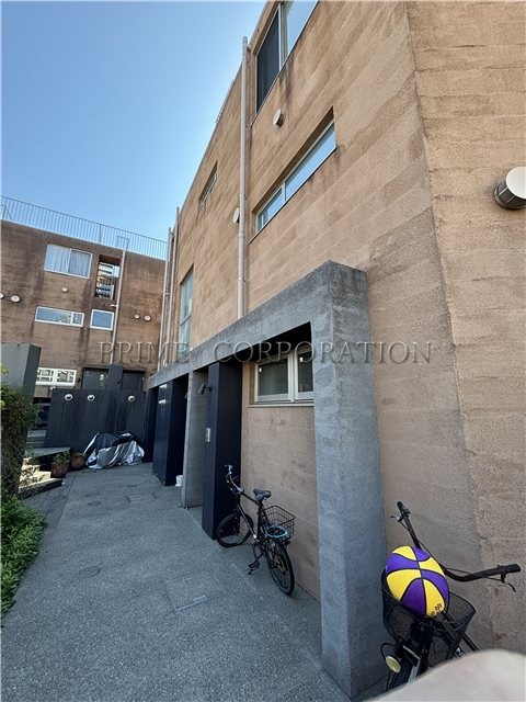 il cielo la foresta  その他共有部分