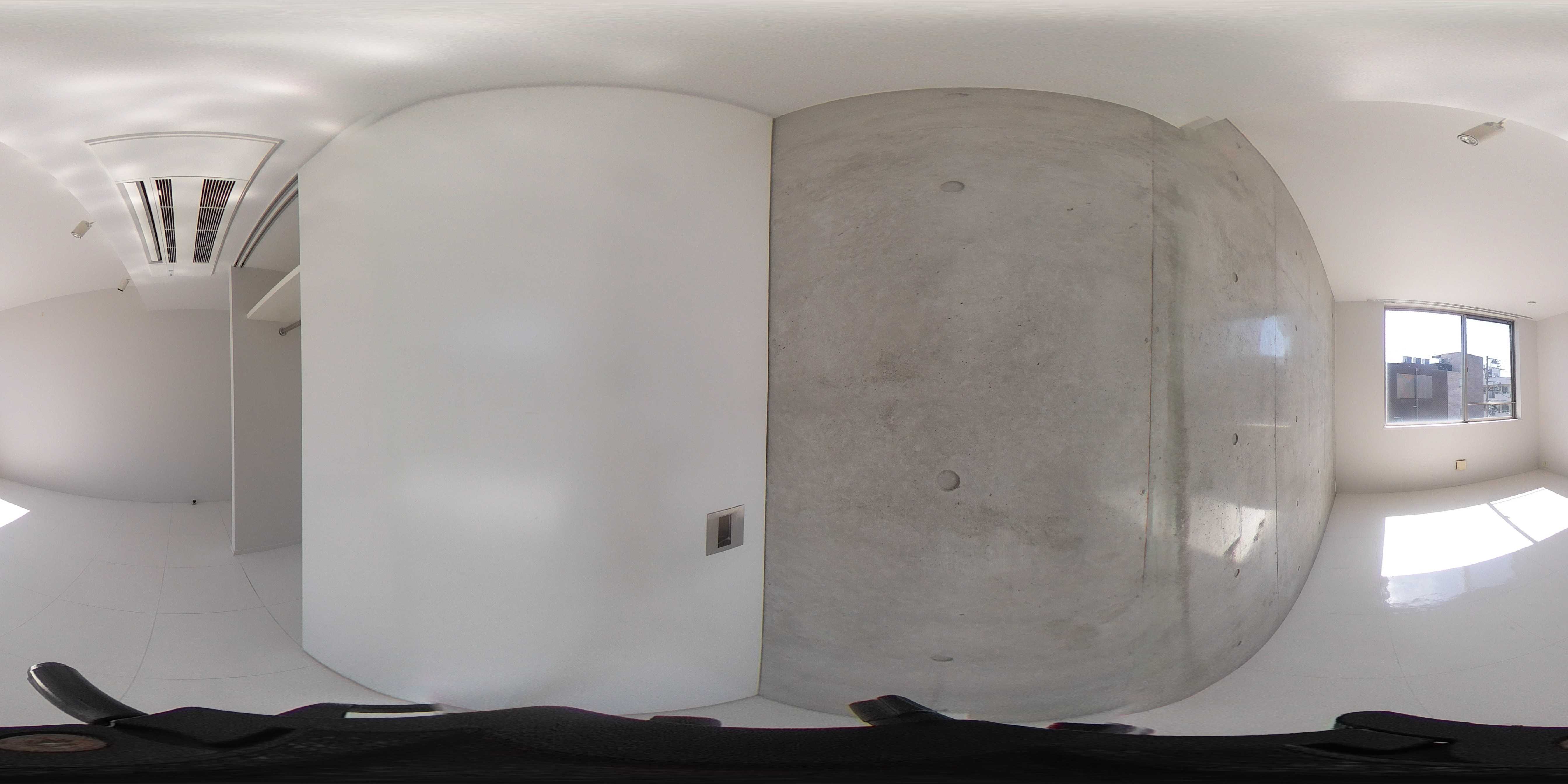 il cielo la foresta  洋室