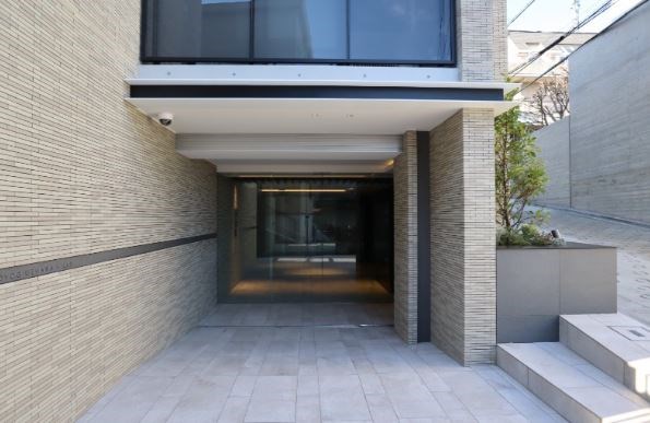 イプセ代々木上原Hills エントランス