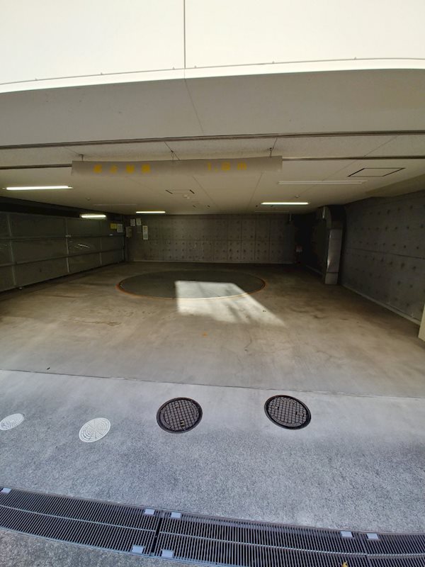 パークグレイス駒込 駐車場