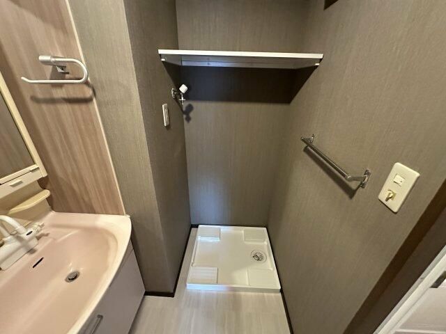 ソレイユ廣川 洗面所