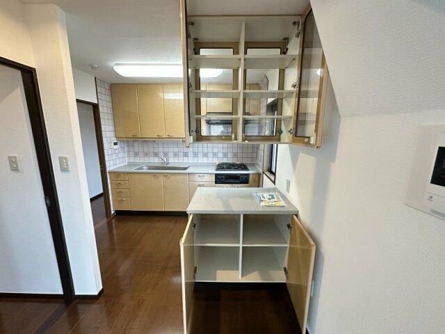 ソレイユ廣川 キッチン