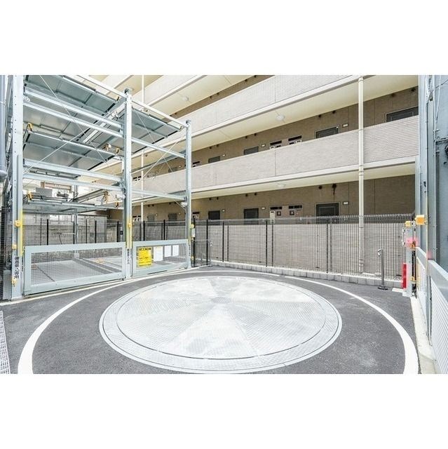 シーズンフラッツ大森西 駐車場