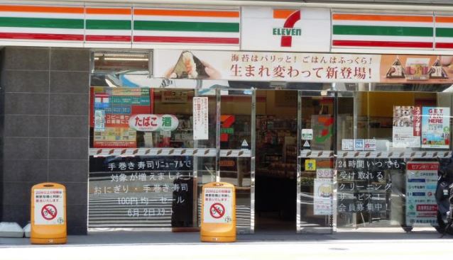 コンフォリア東池袋WEST コンビニ