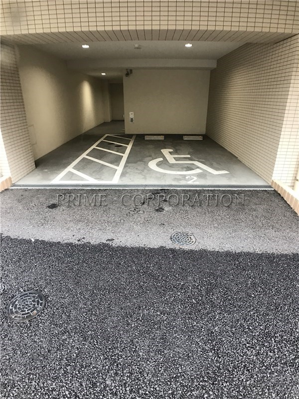 アルカディア田園調布 駐車場