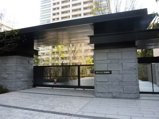 ブランズ四番町 その他