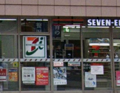 ドゥーエ東池袋  コンビニ