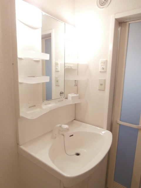 コンフォート用賀 洗面所