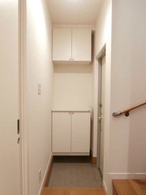 コンフォート用賀 玄関